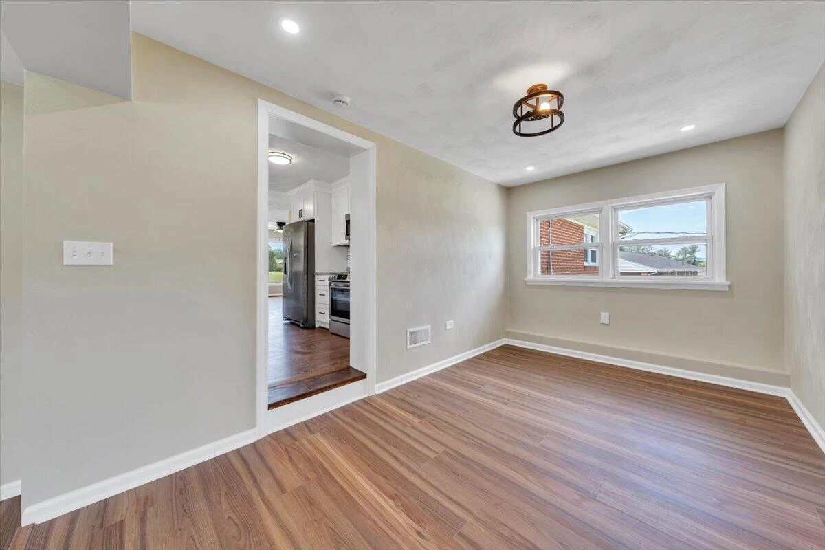 2534 Pinecrest DR - Photo 18