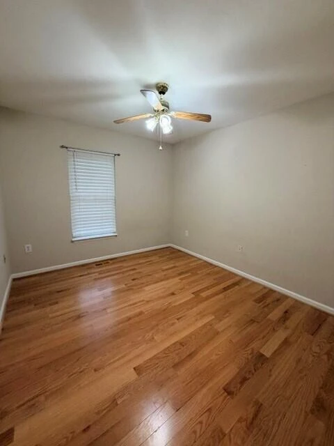 4809 Nelms LN NE - Photo 7