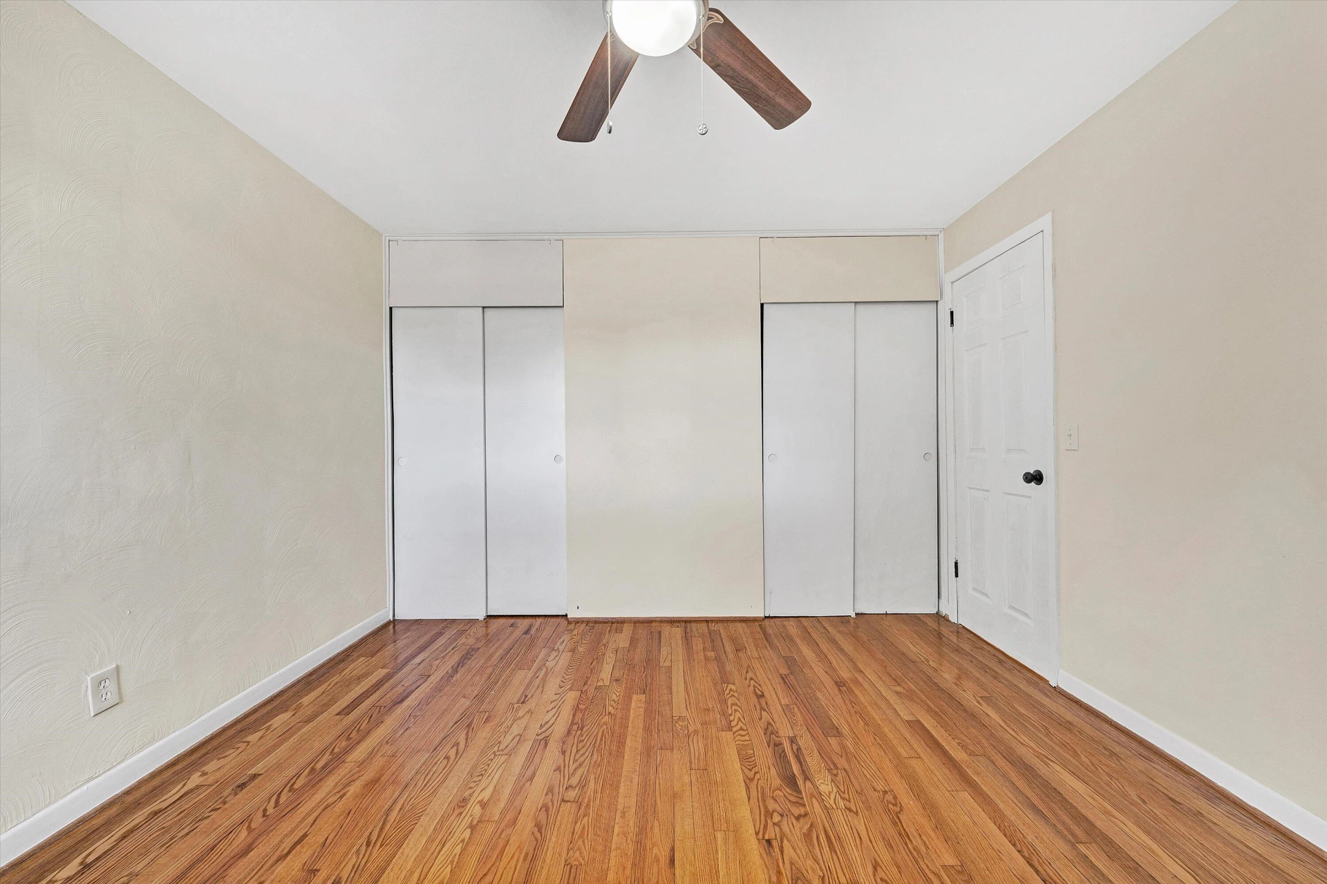 513 Victor AVE NE - Photo 28