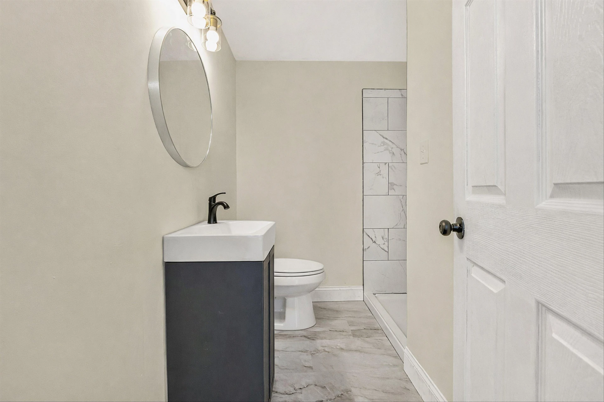 513 Victor AVE NE - Photo 35