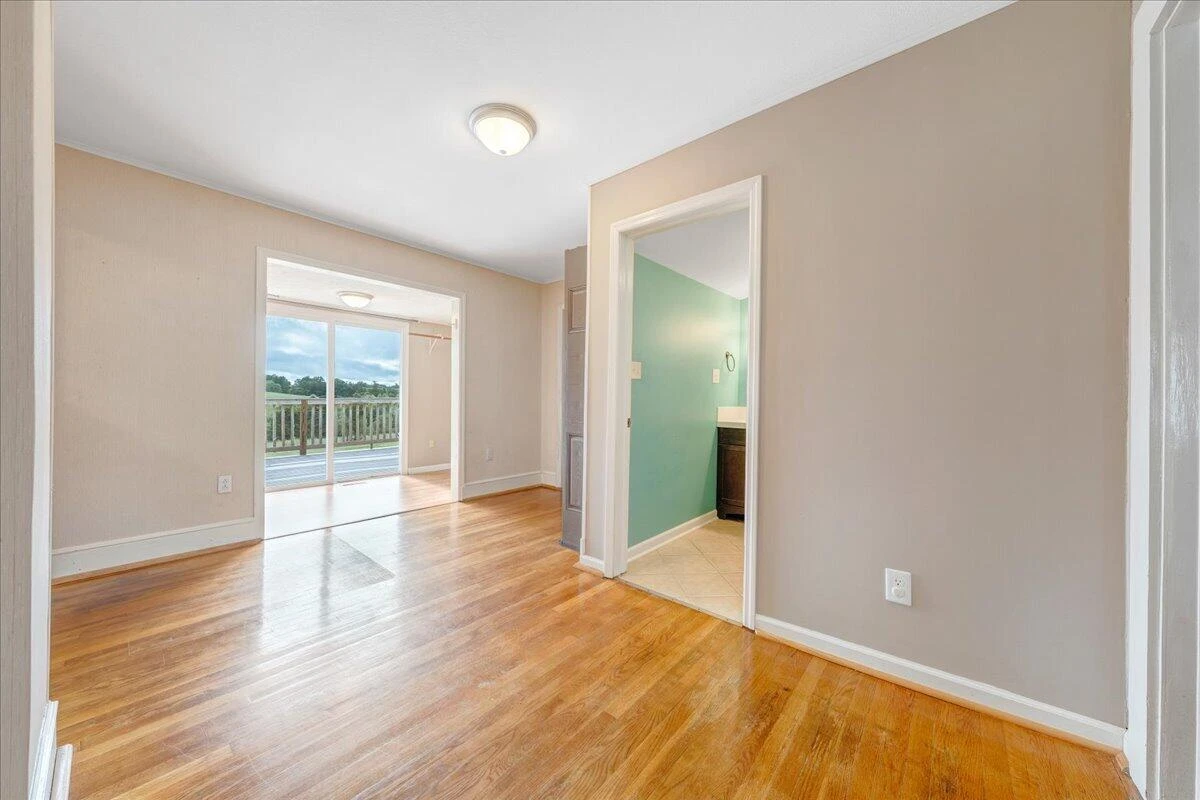 193 Simmons Creek RD - Photo 13