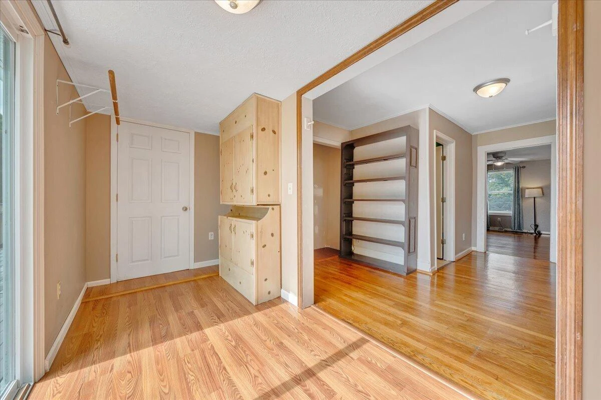 193 Simmons Creek RD - Photo 17