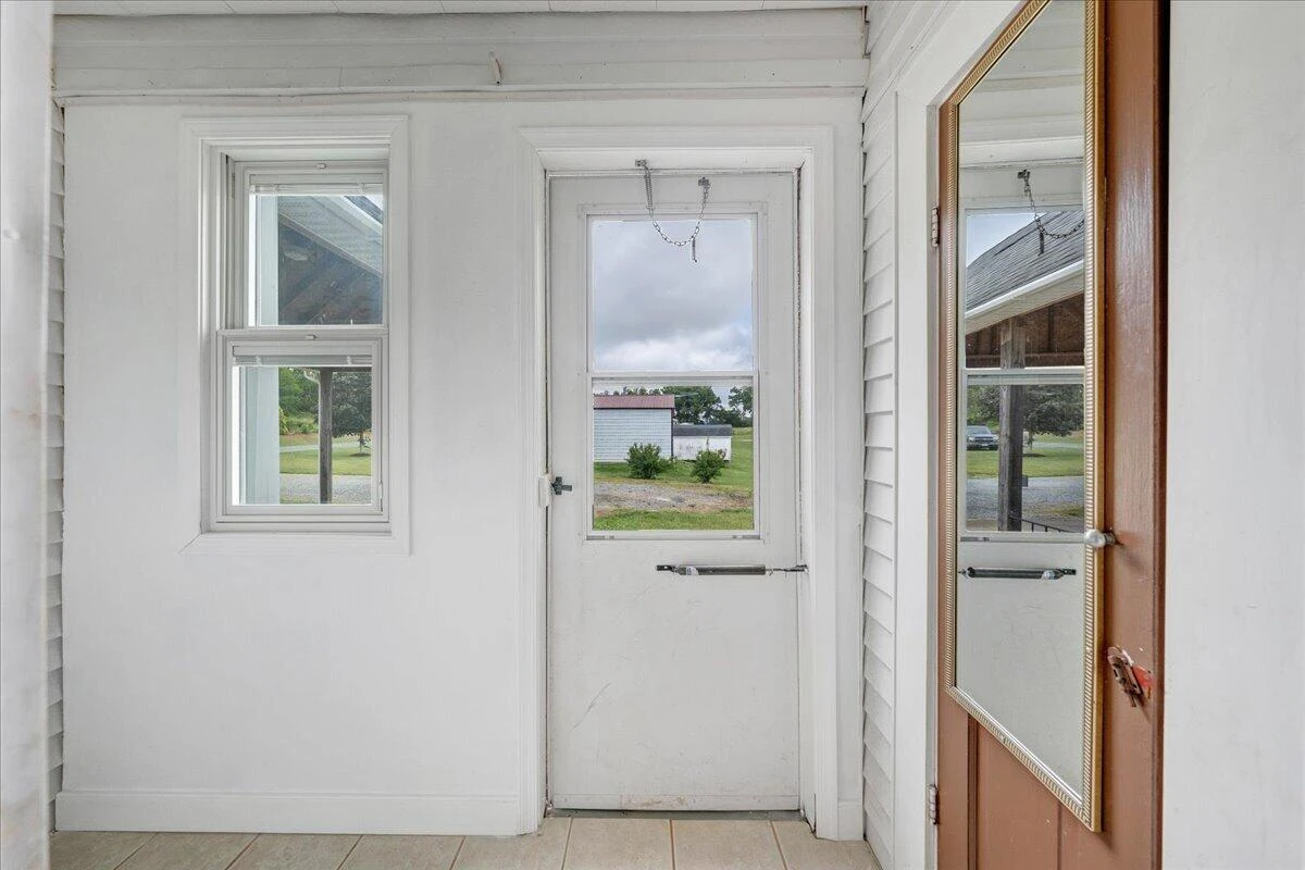 193 Simmons Creek RD - Photo 25