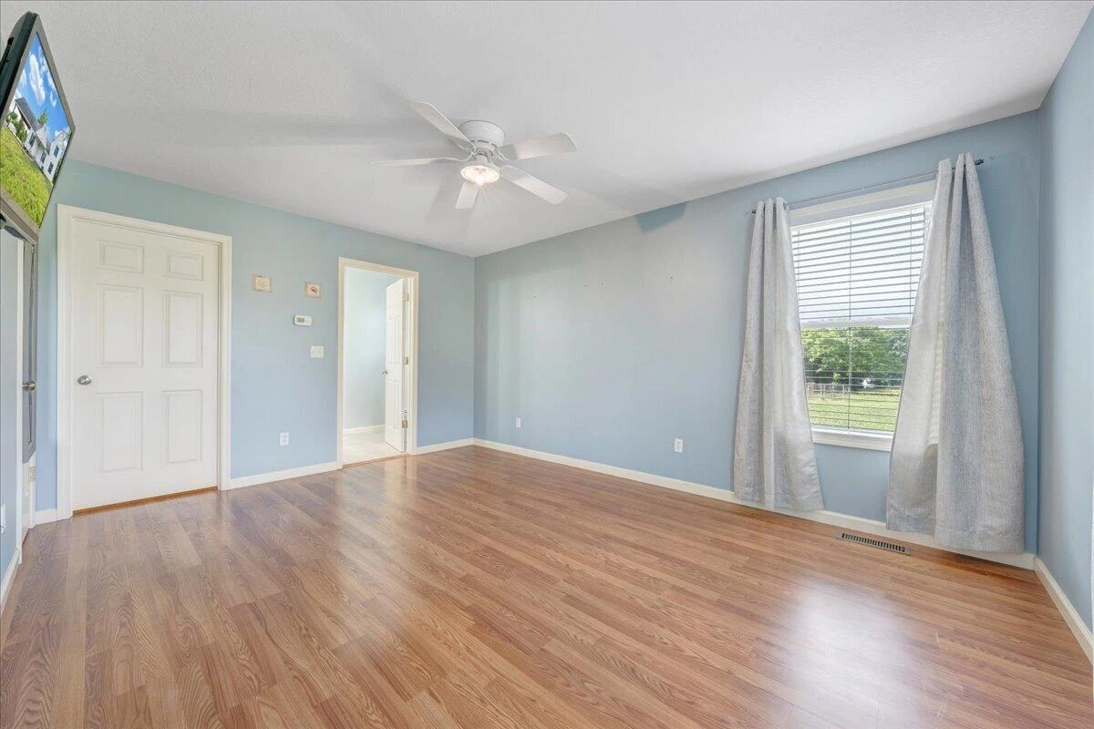 193 Simmons Creek RD - Photo 29