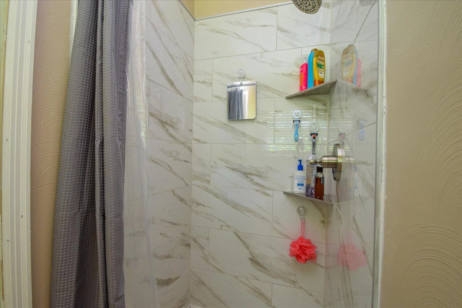 8029 Hilltop DR - Photo 15