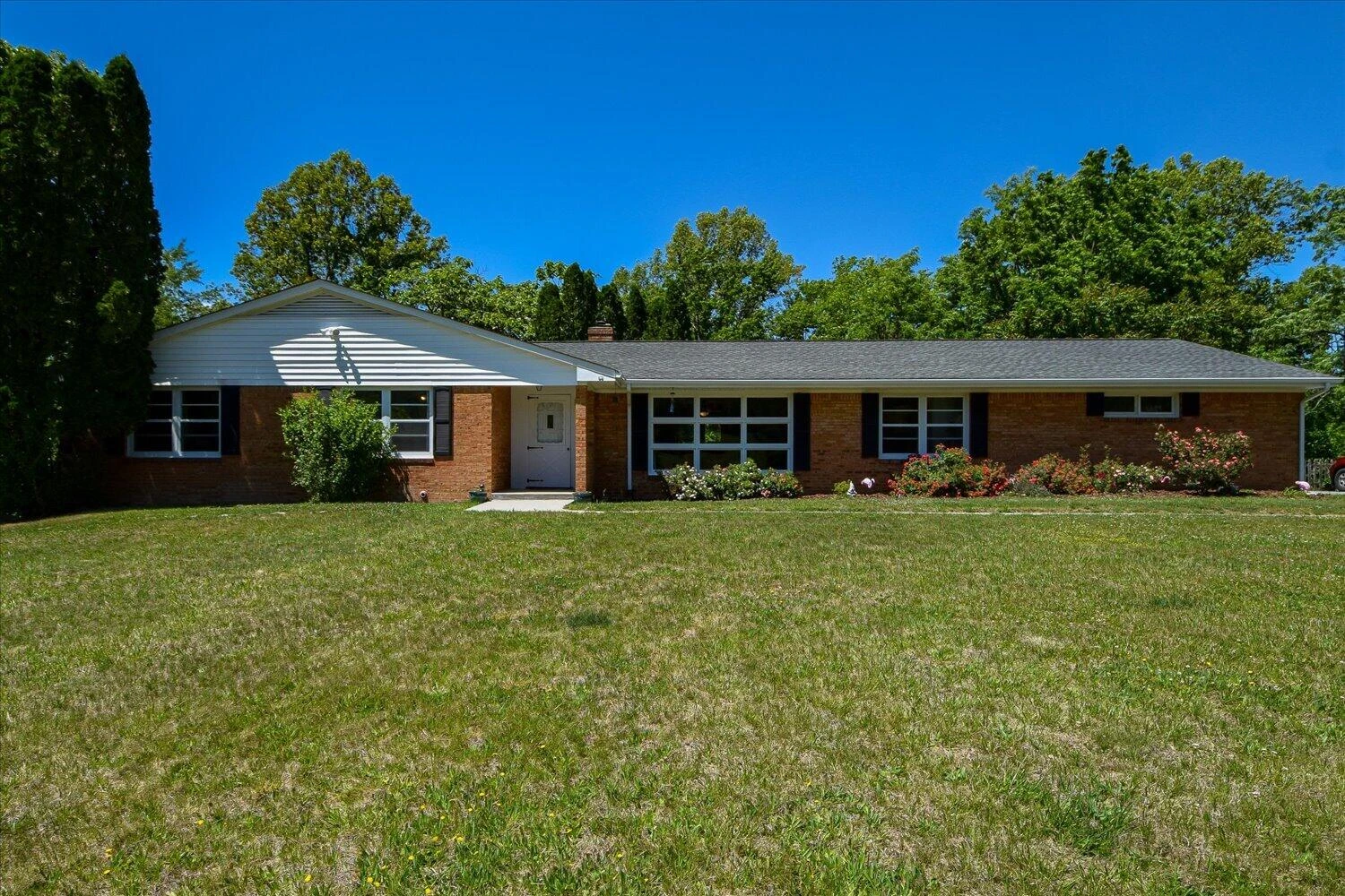 8029 Hilltop DR - Photo 43