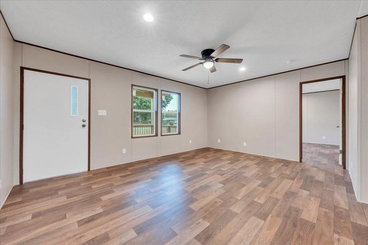 1215 Tripple Creek RD - Photo 5