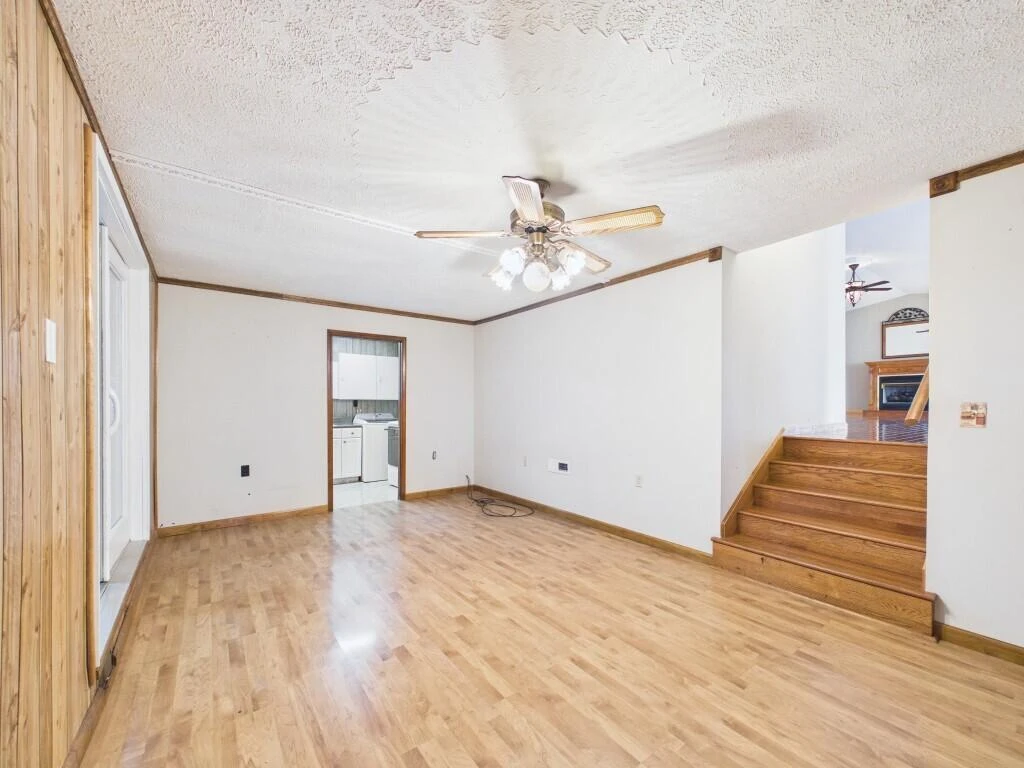 5833 Lyons RD - Photo 20