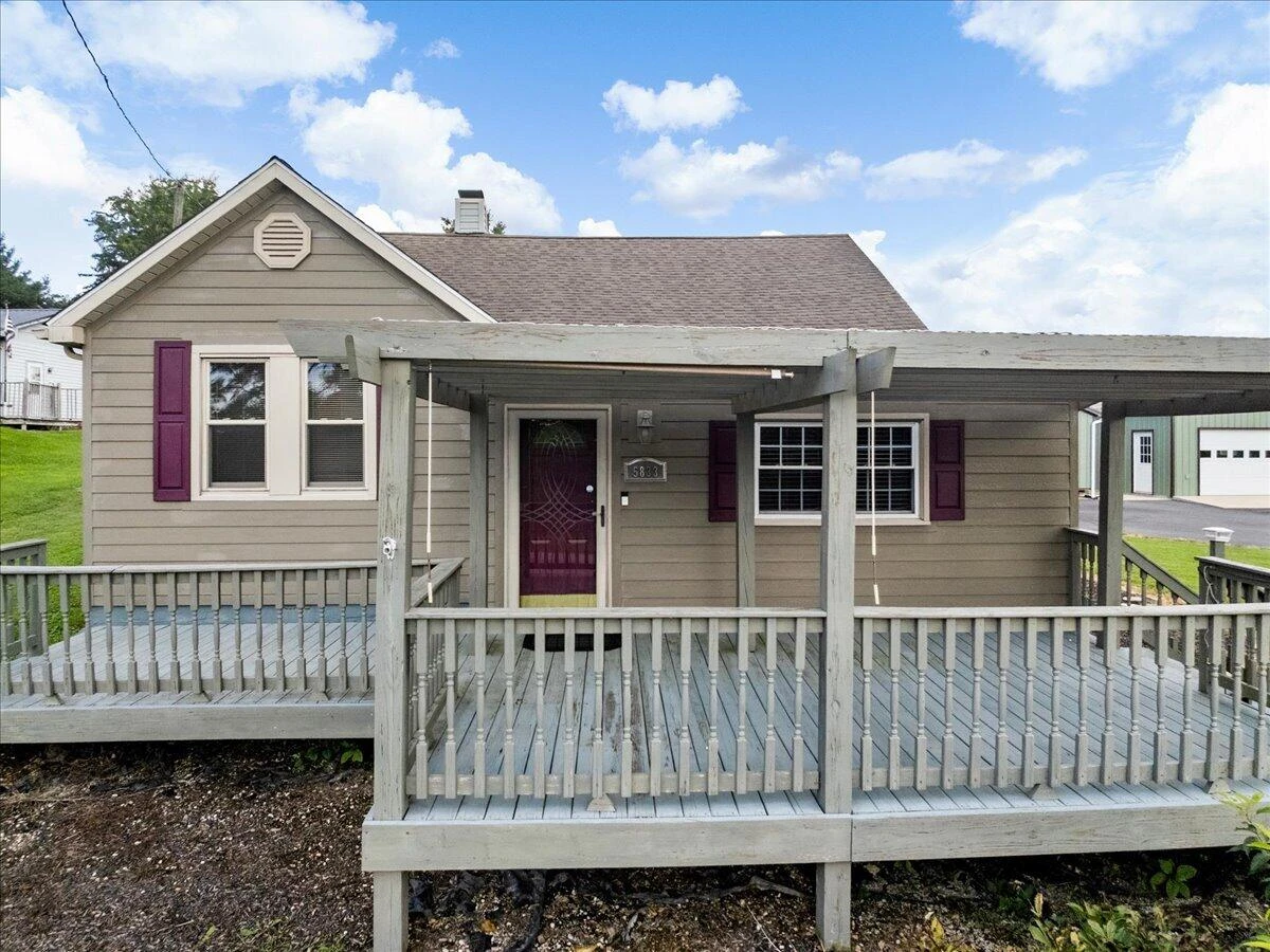 5833 Lyons RD - Photo 5