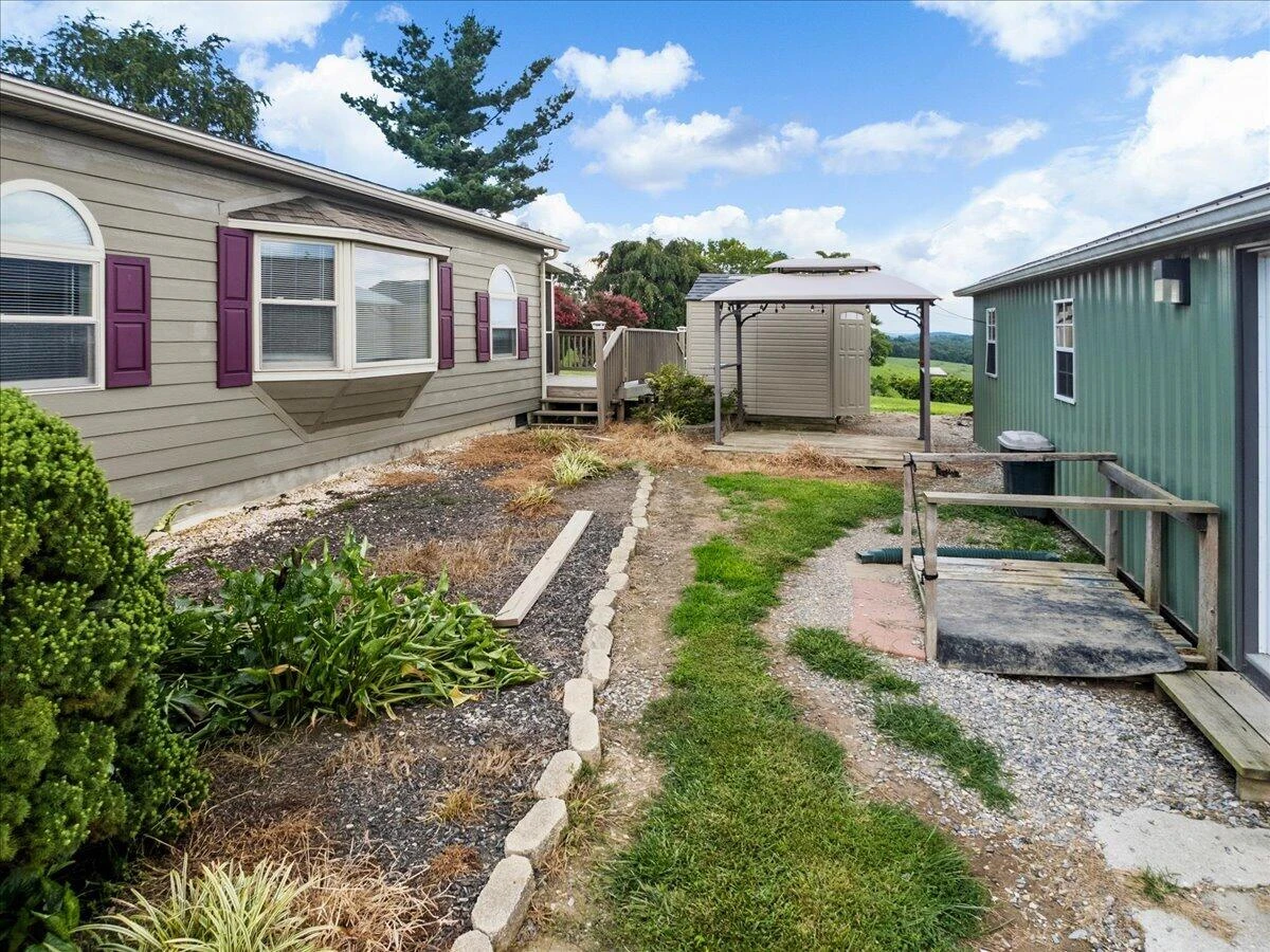 5833 Lyons RD - Photo 73