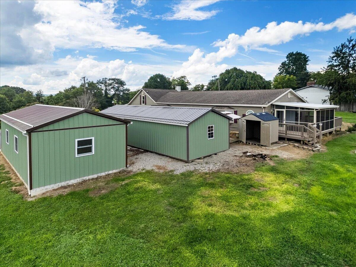 5833 Lyons RD - Photo 74