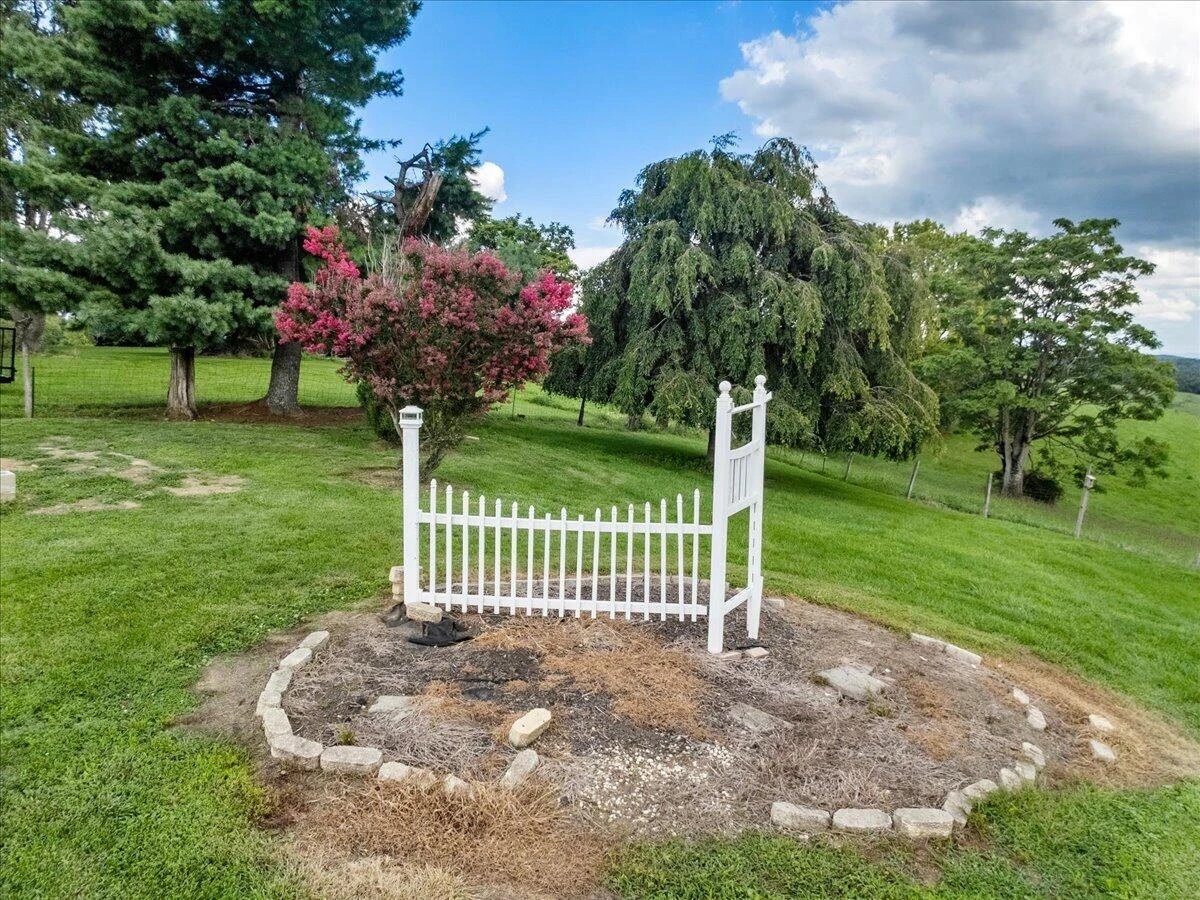 5833 Lyons RD - Photo 76