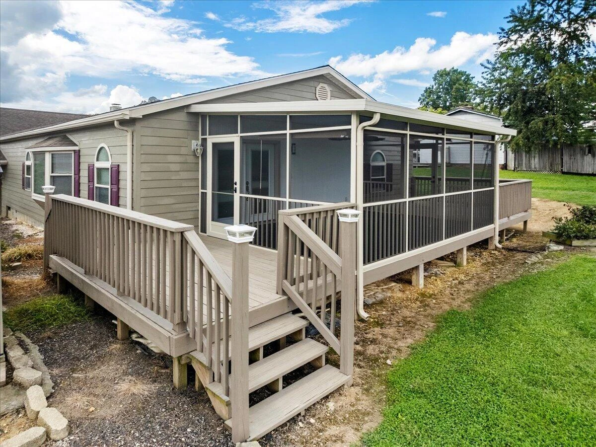 5833 Lyons RD - Photo 78