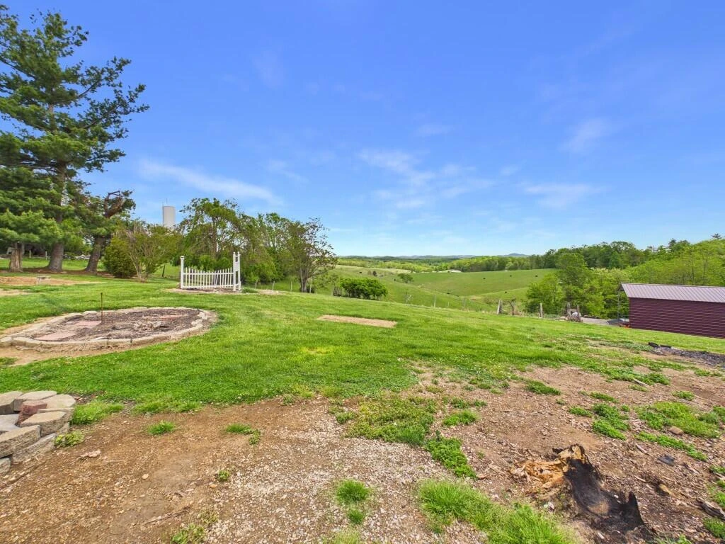 5833 Lyons RD - Photo 61