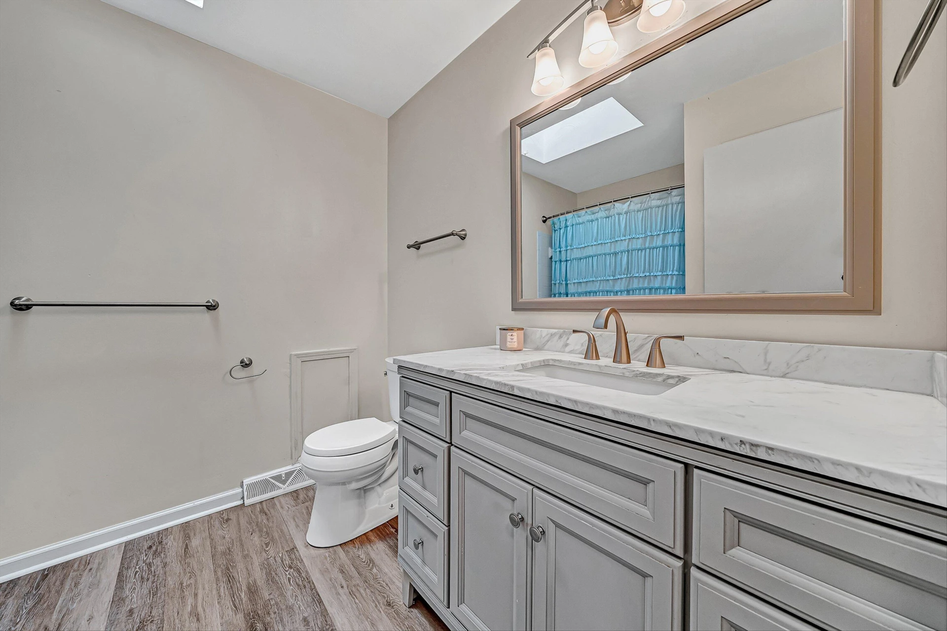8127 Ashton LN - Photo 11