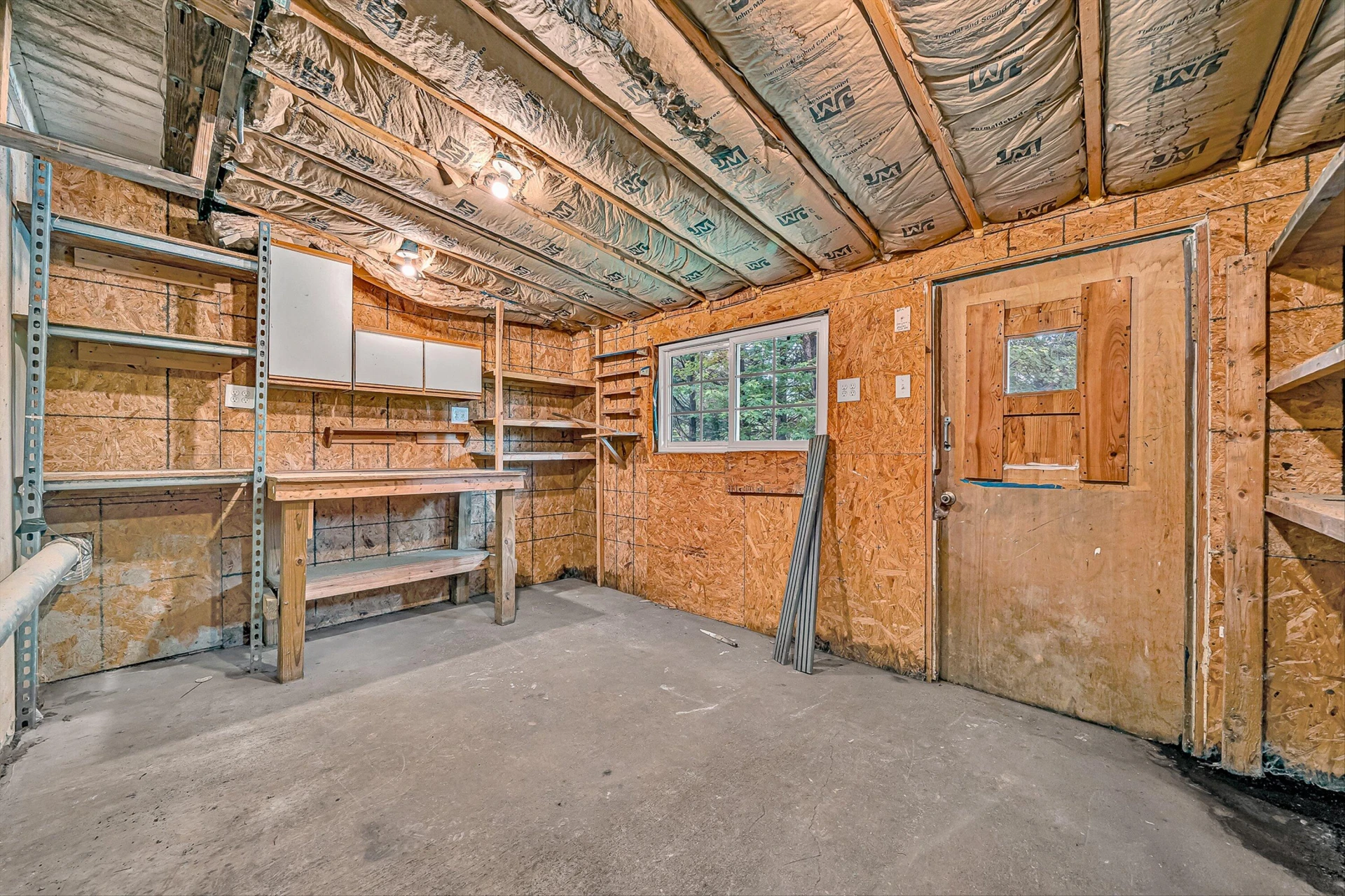 8127 Ashton LN - Photo 28