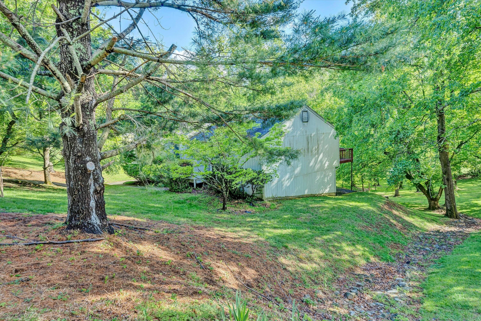 7480 Fernway DR - Photo 33