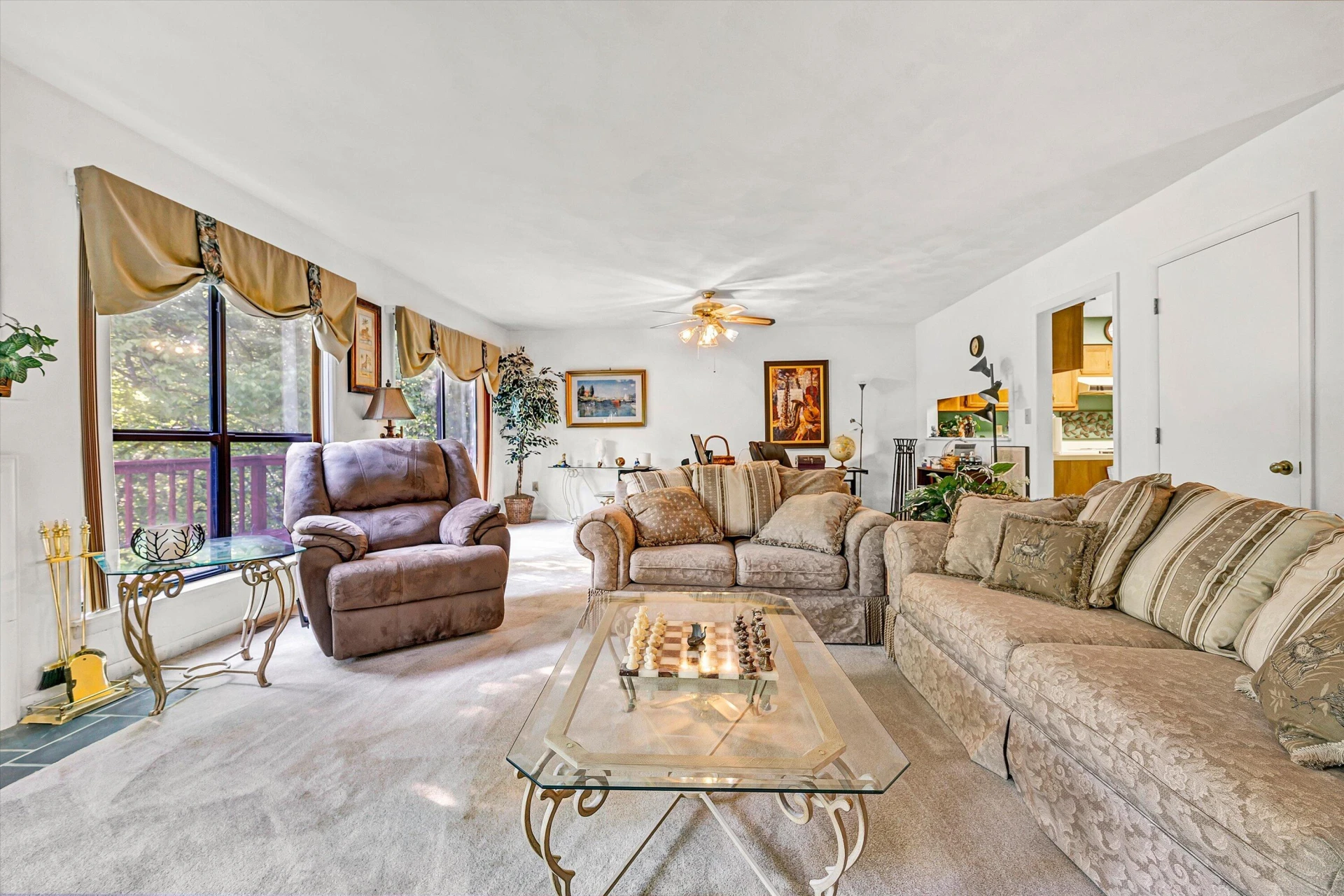 7480 Fernway DR - Photo 6