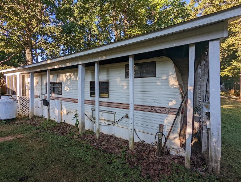 131 Terry LN SE - Photo 6