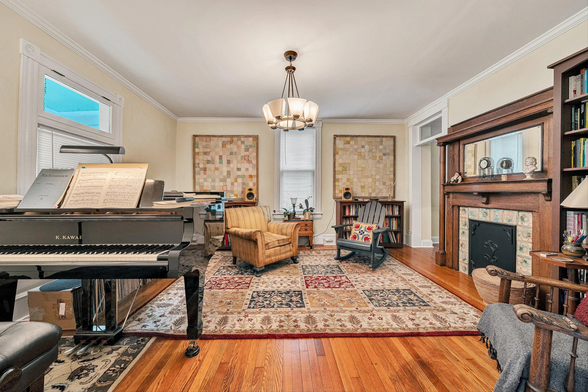 646 Elm AVE SW - Photo 11