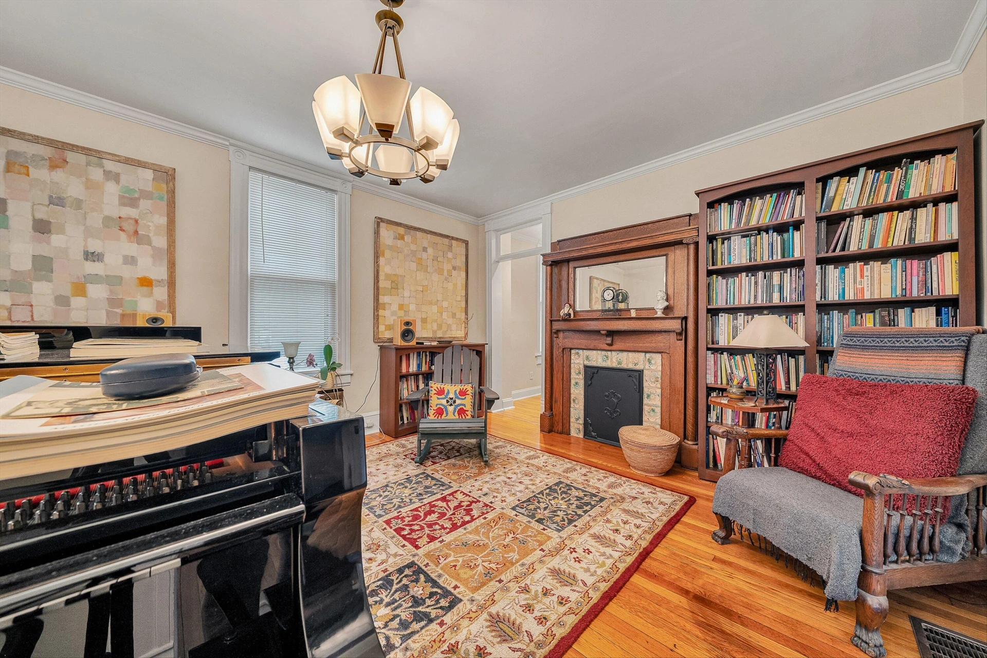 646 Elm AVE SW - Photo 12