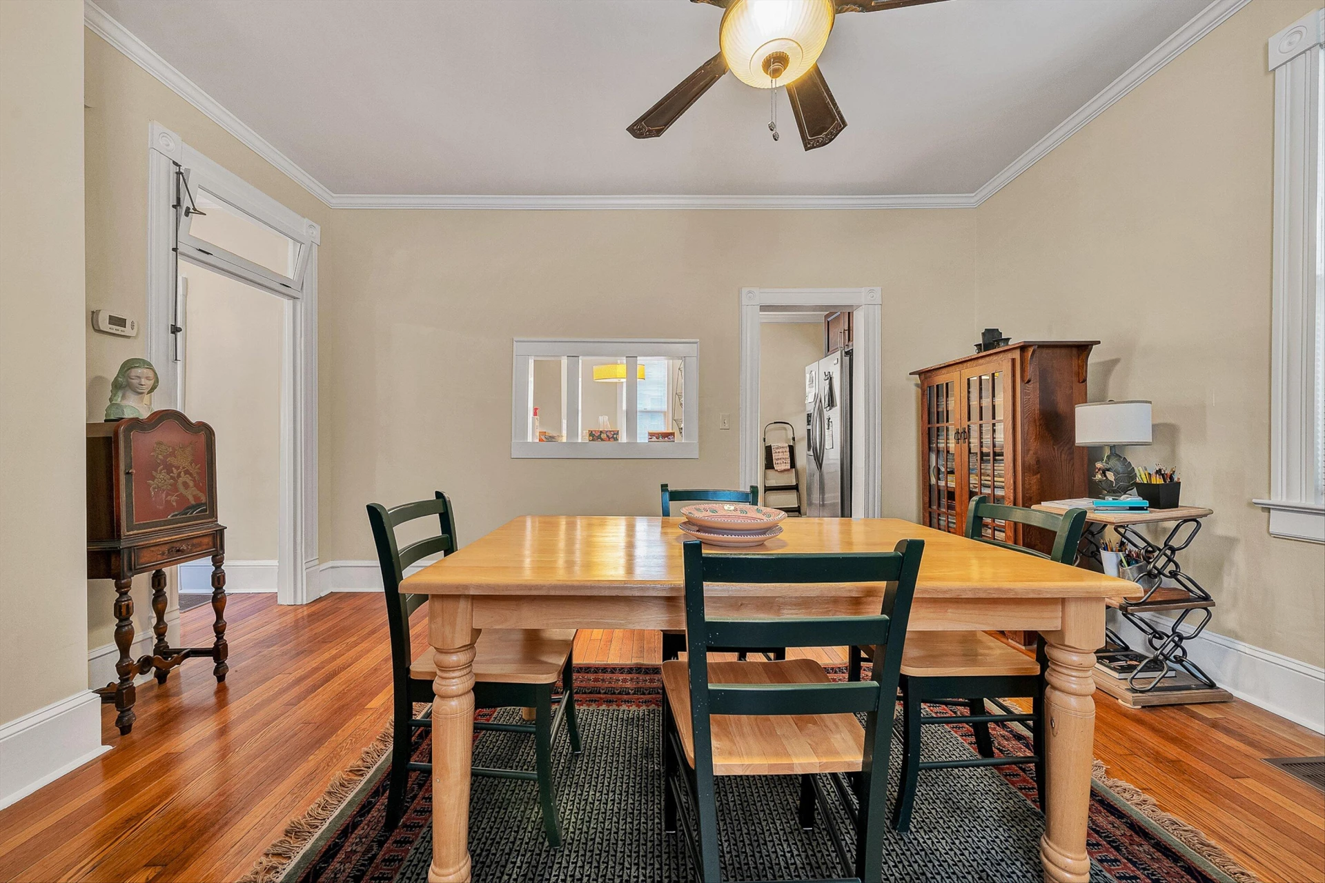 646 Elm AVE SW - Photo 17
