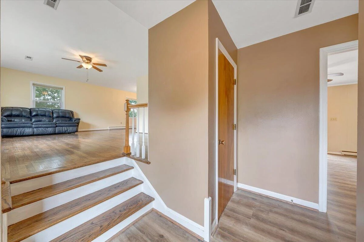 4948 N Lake DR - Photo 10