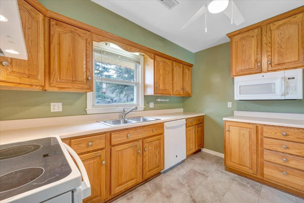 4948 N Lake DR - Photo 20