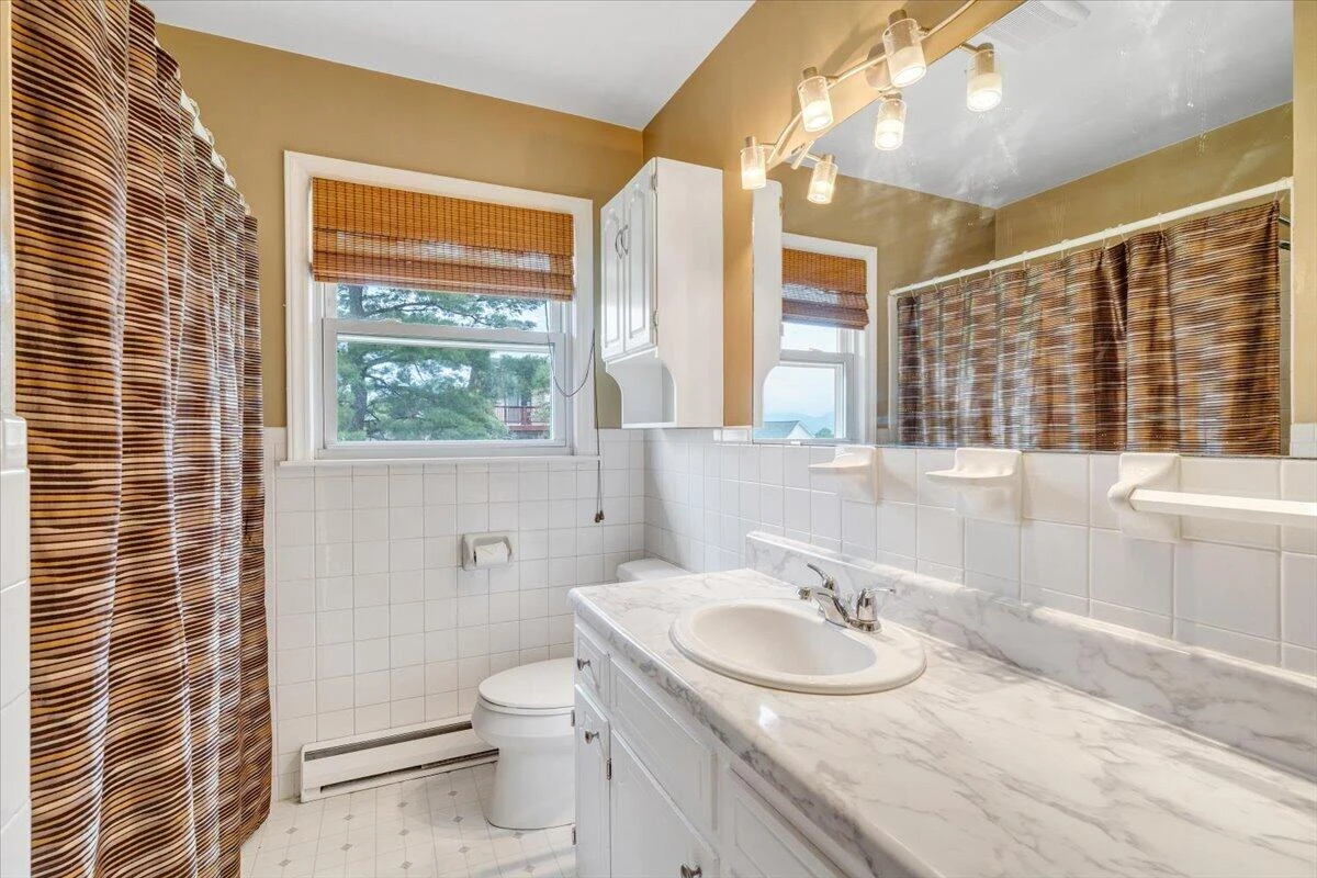 4948 N Lake DR - Photo 28