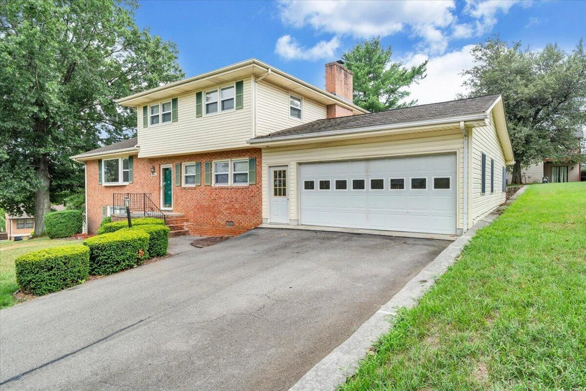 4948 N Lake DR - Photo 3