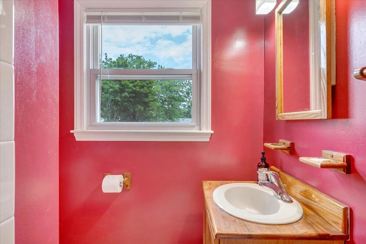 4948 N Lake DR - Photo 36