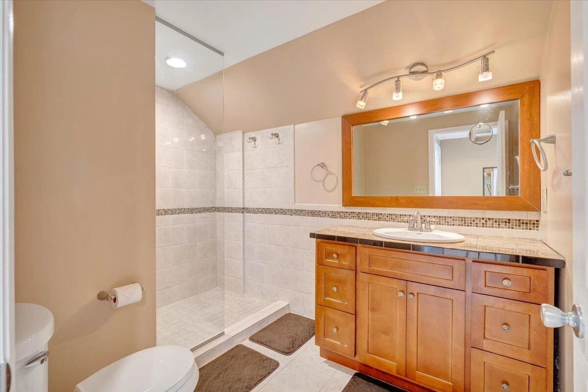 4948 N Lake DR - Photo 41