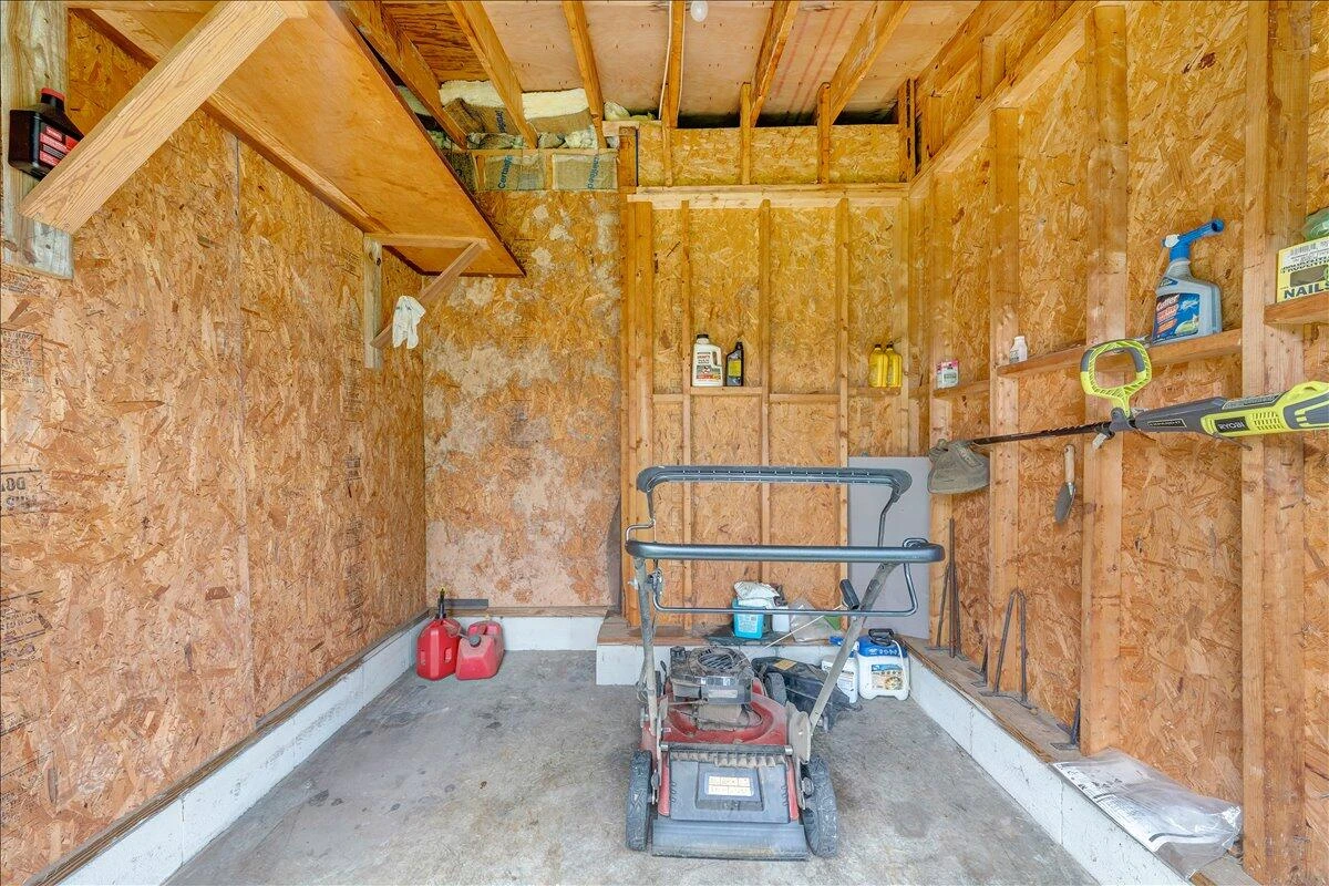4948 N Lake DR - Photo 50