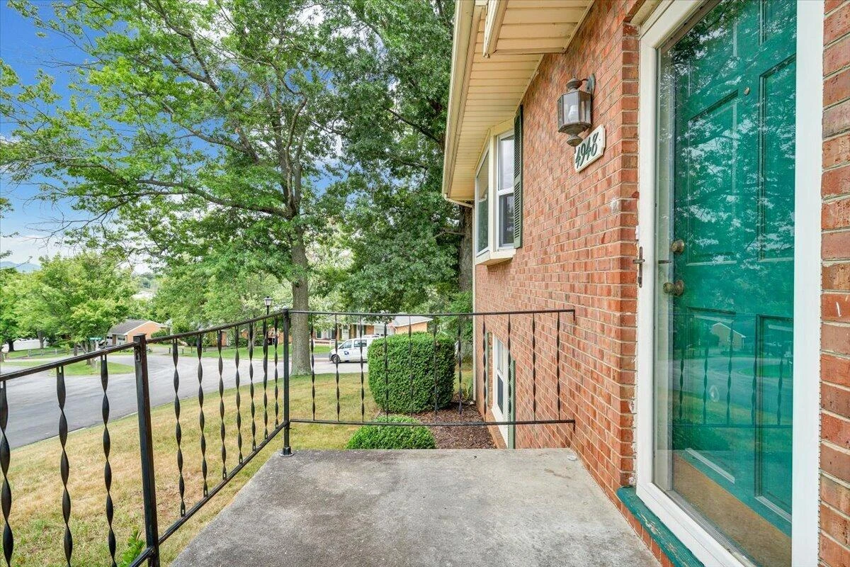 4948 N Lake DR - Photo 9