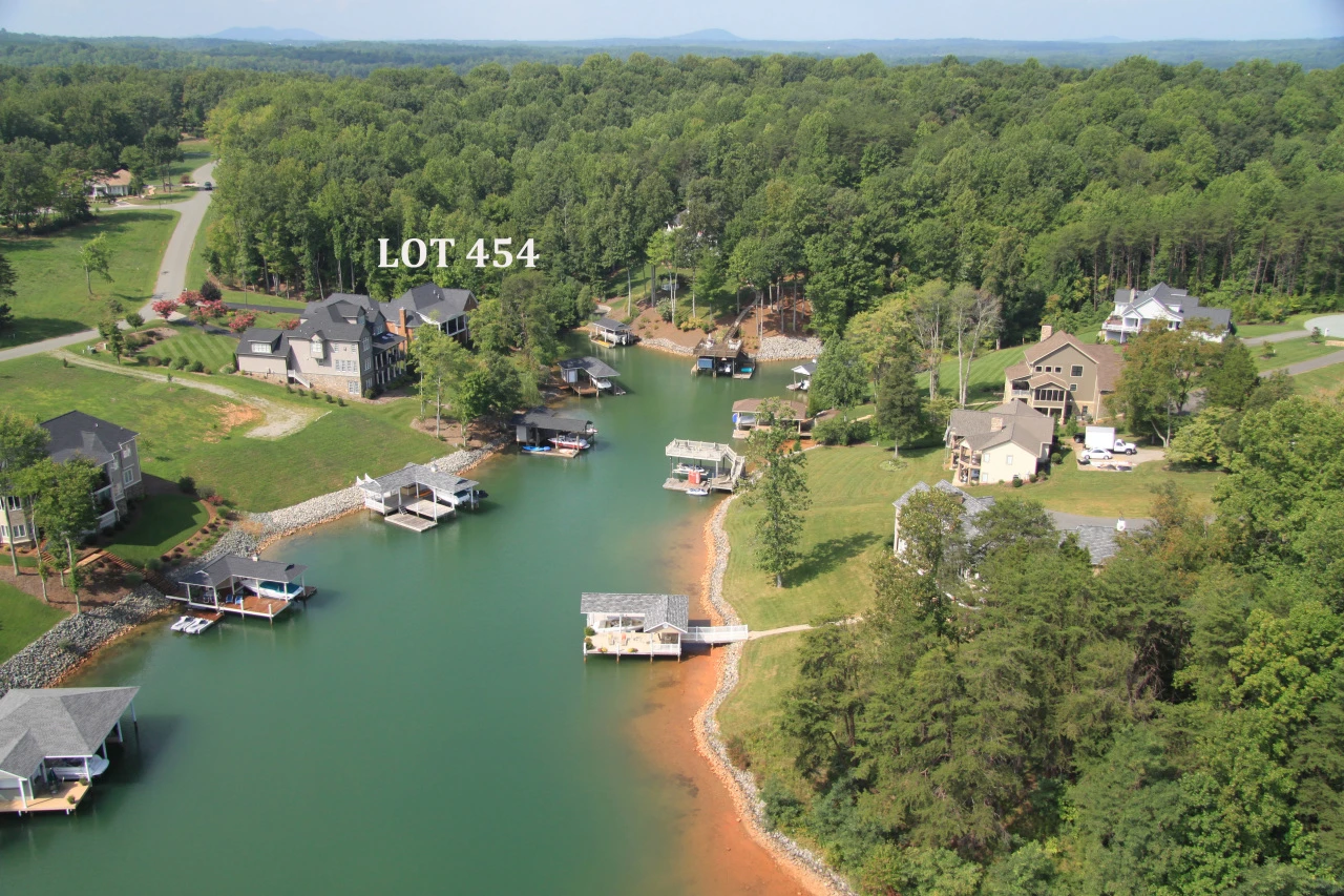 LOT 454 EAST POINTE DR - Photo 2