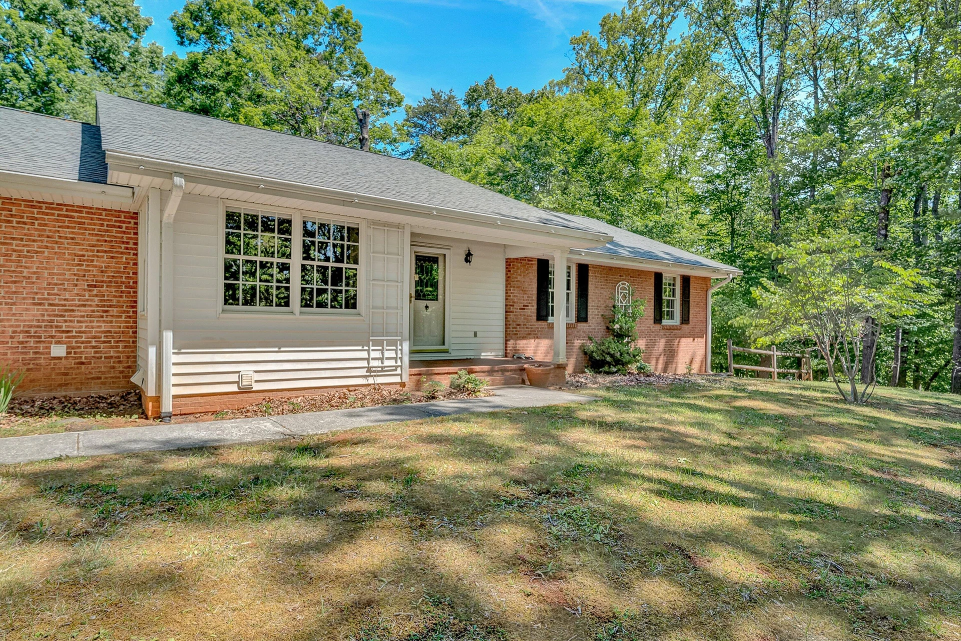 206 Brookledge DR - Photo 3