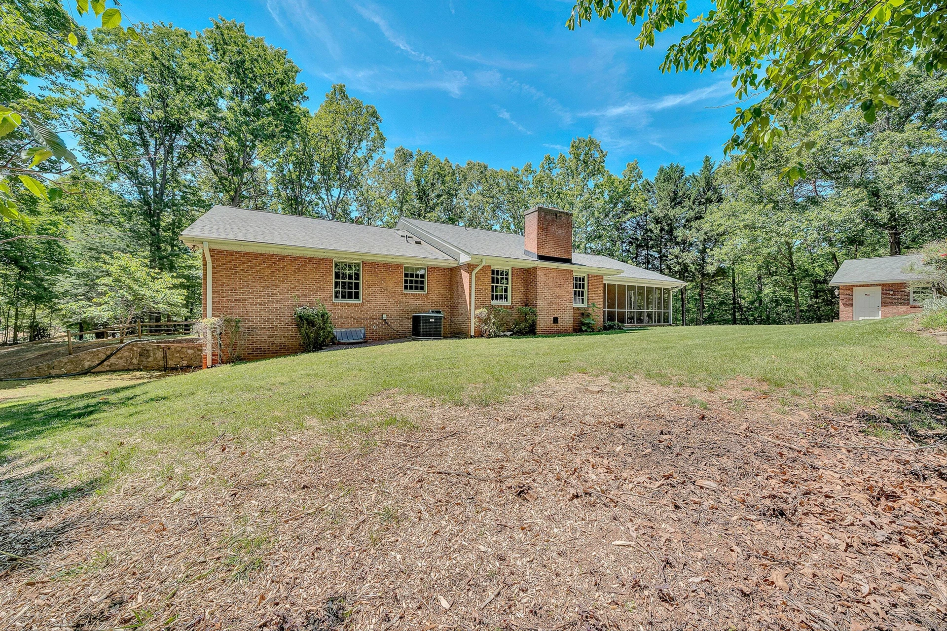 206 Brookledge DR - Photo 44