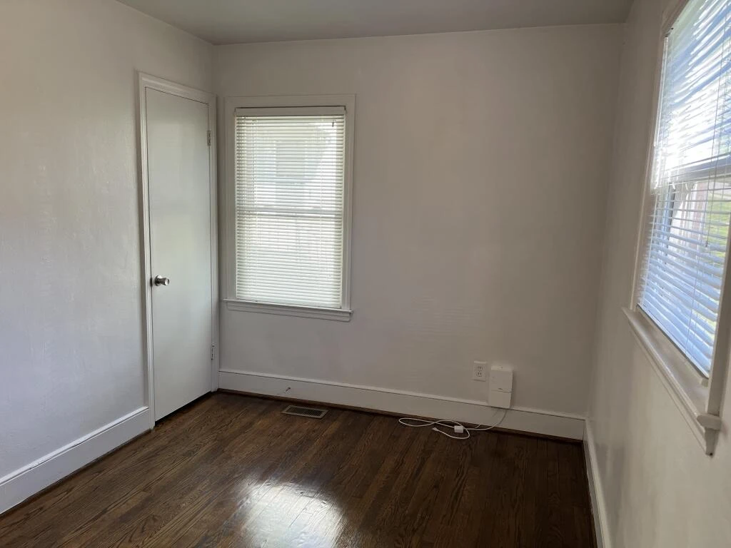 2545 Denniston AVE SW - Photo 25