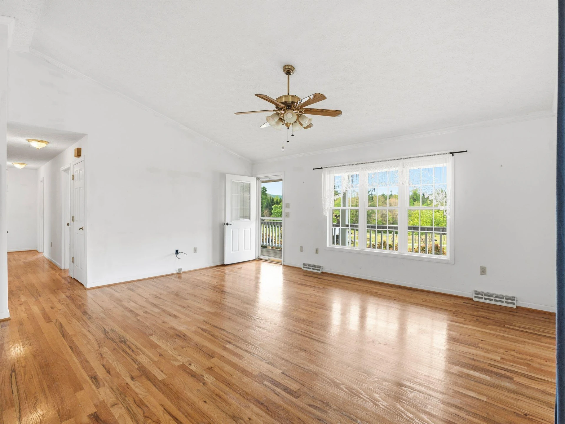 115 Cross Creek Lane LN - Photo 10