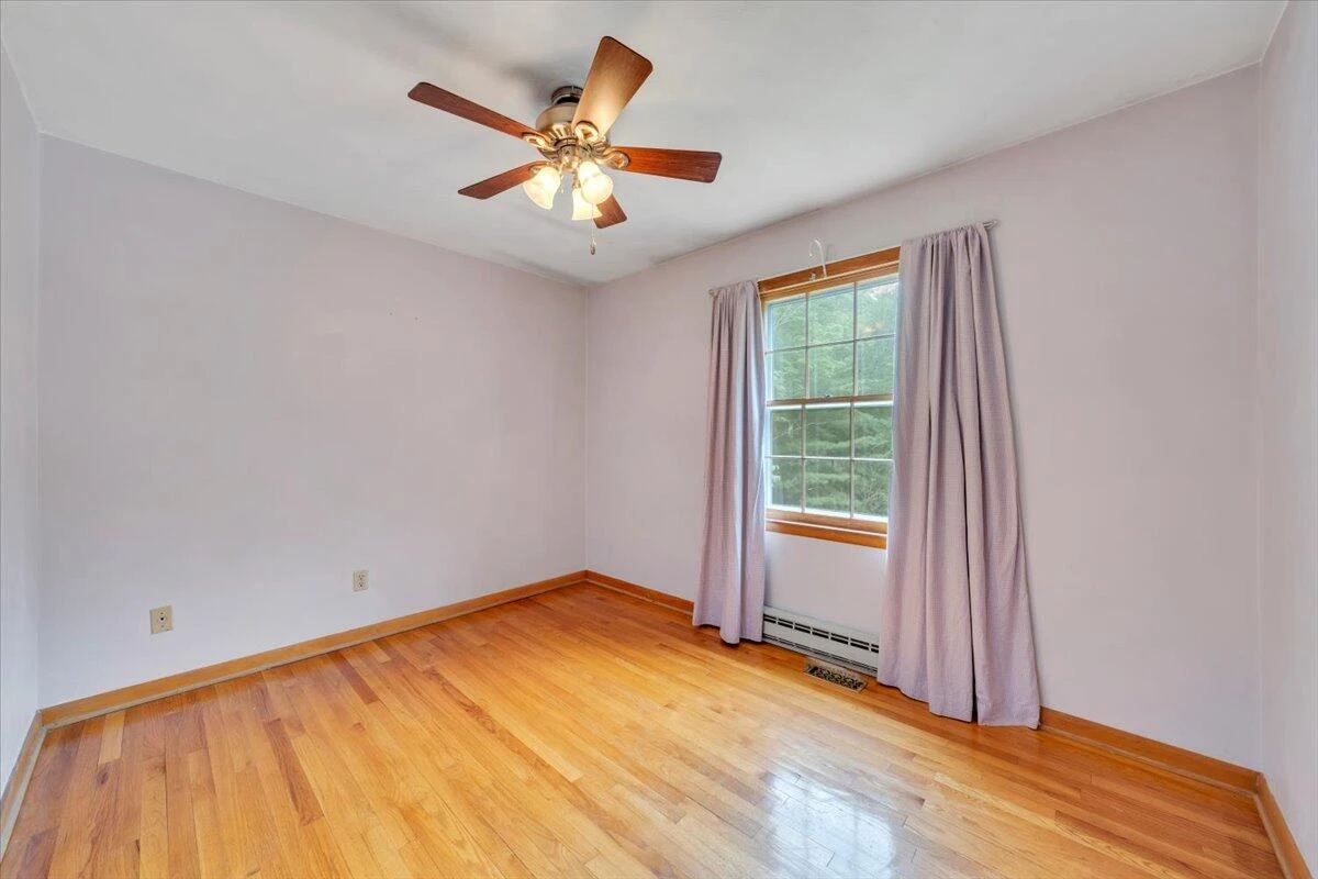 811 Arcadia RD - Photo 18