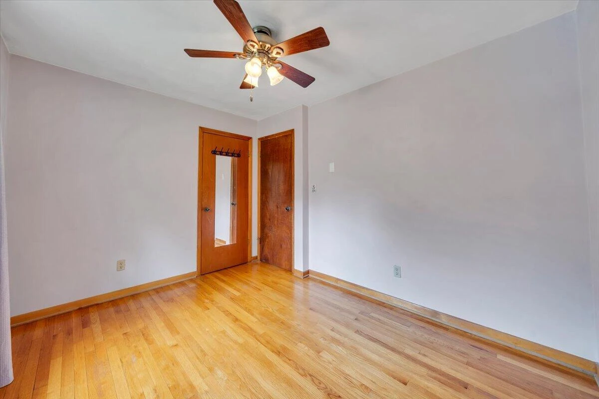 811 Arcadia RD - Photo 19