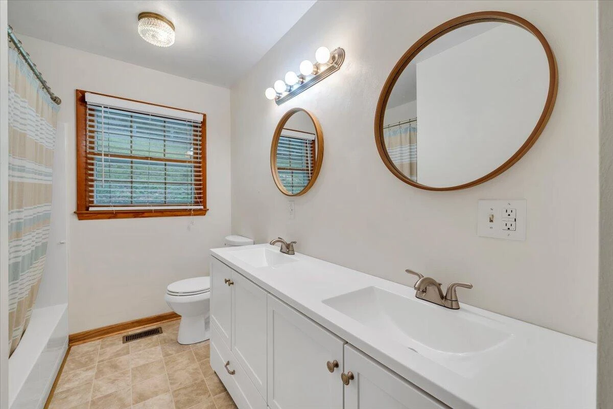 811 Arcadia RD - Photo 20