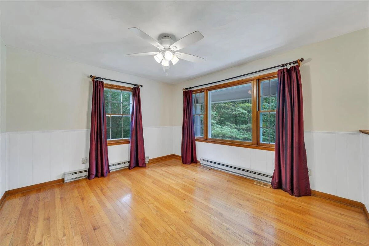 811 Arcadia RD - Photo 5