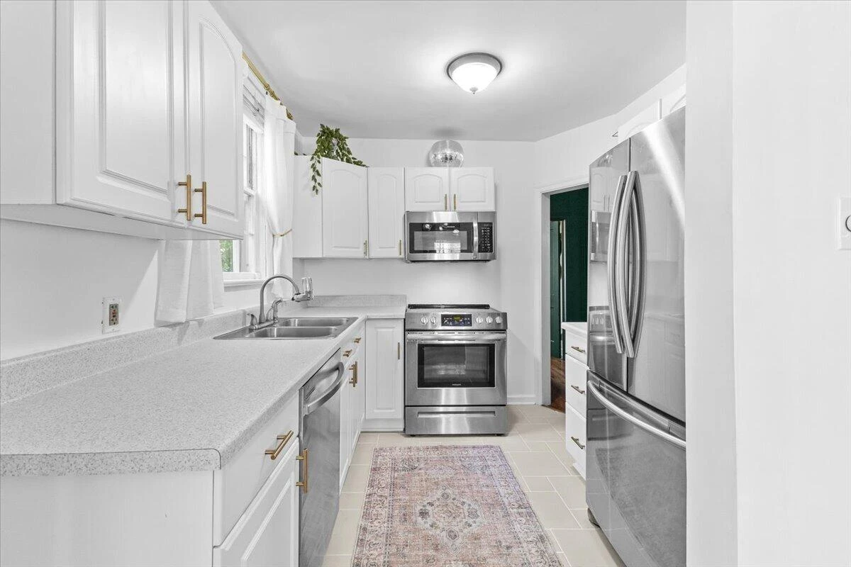 2529 Derwent DR SW - Photo 13