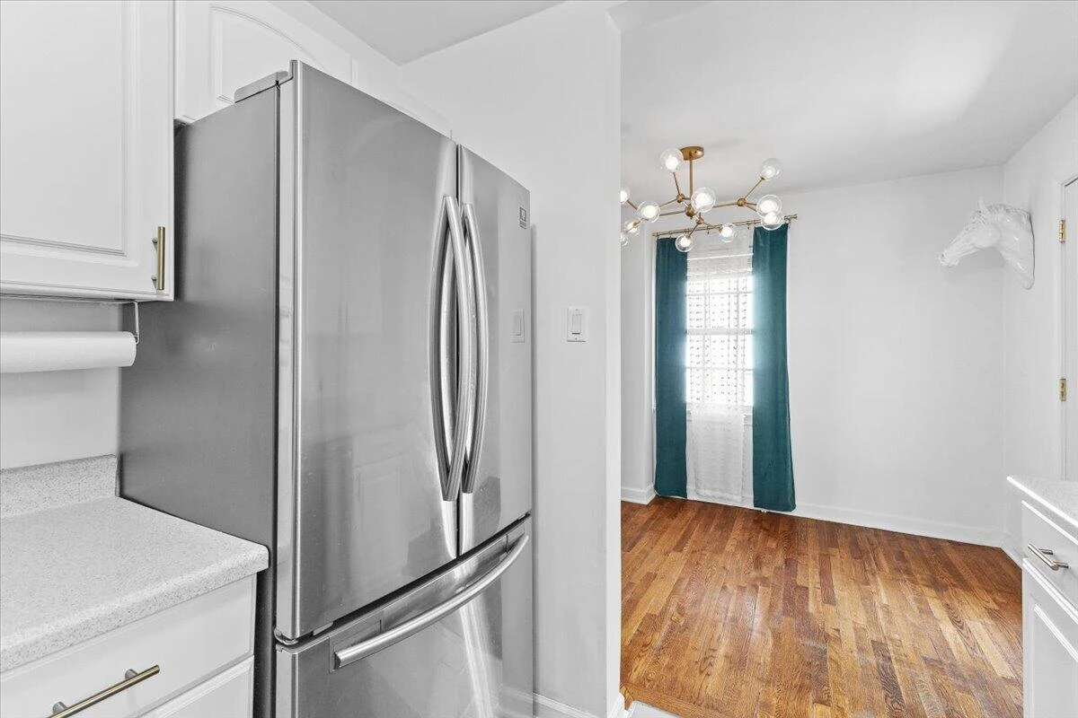 2529 Derwent DR SW - Photo 14