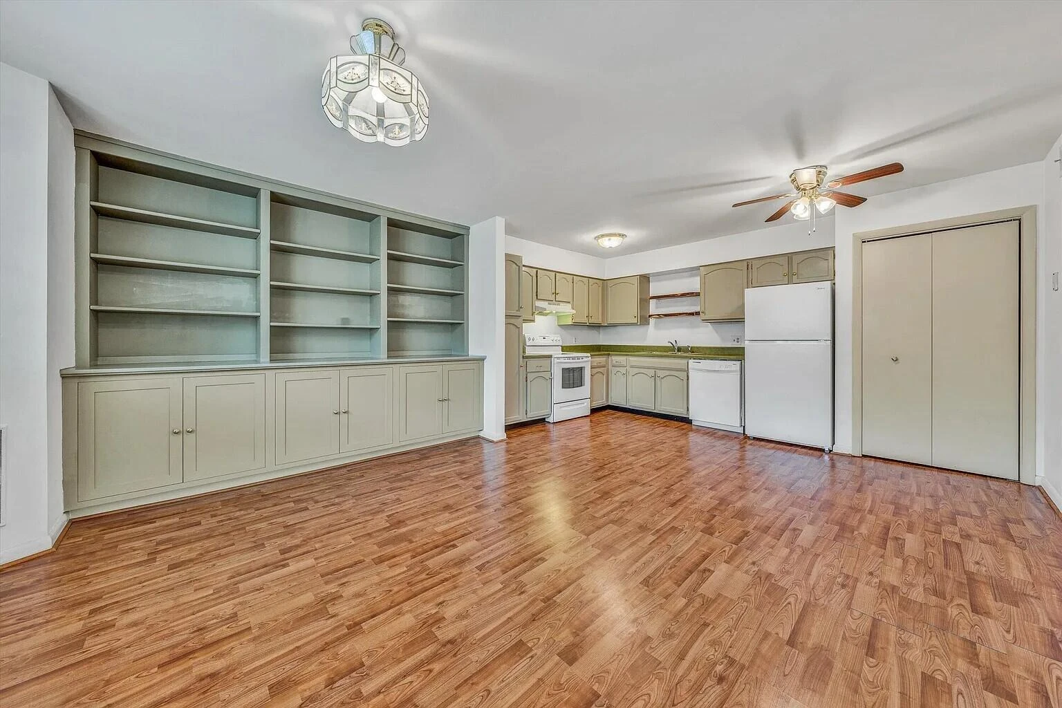 5260 Crossbow CIR #15C - Photo 9