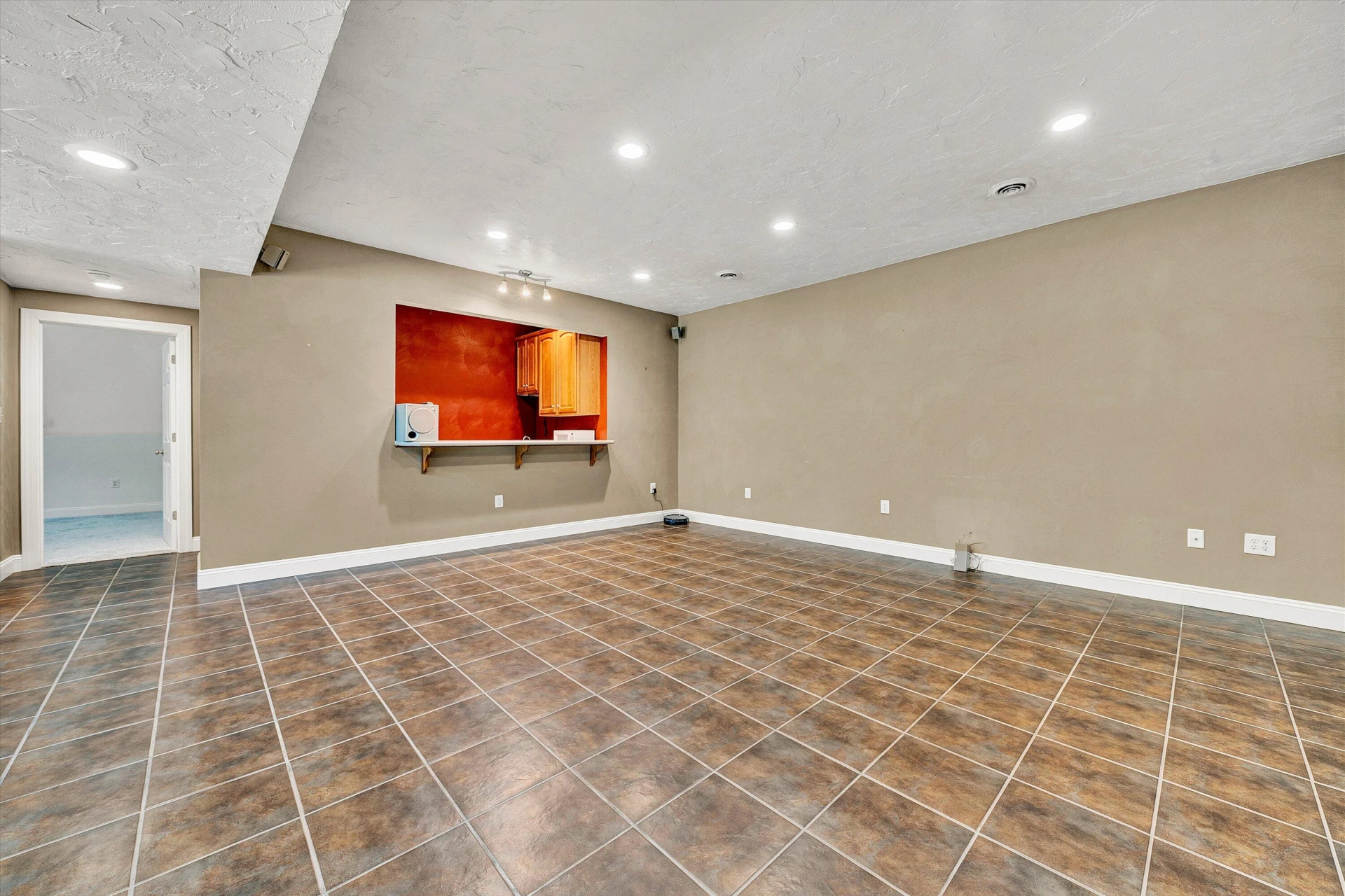 1805 Carroll RD - Photo 32