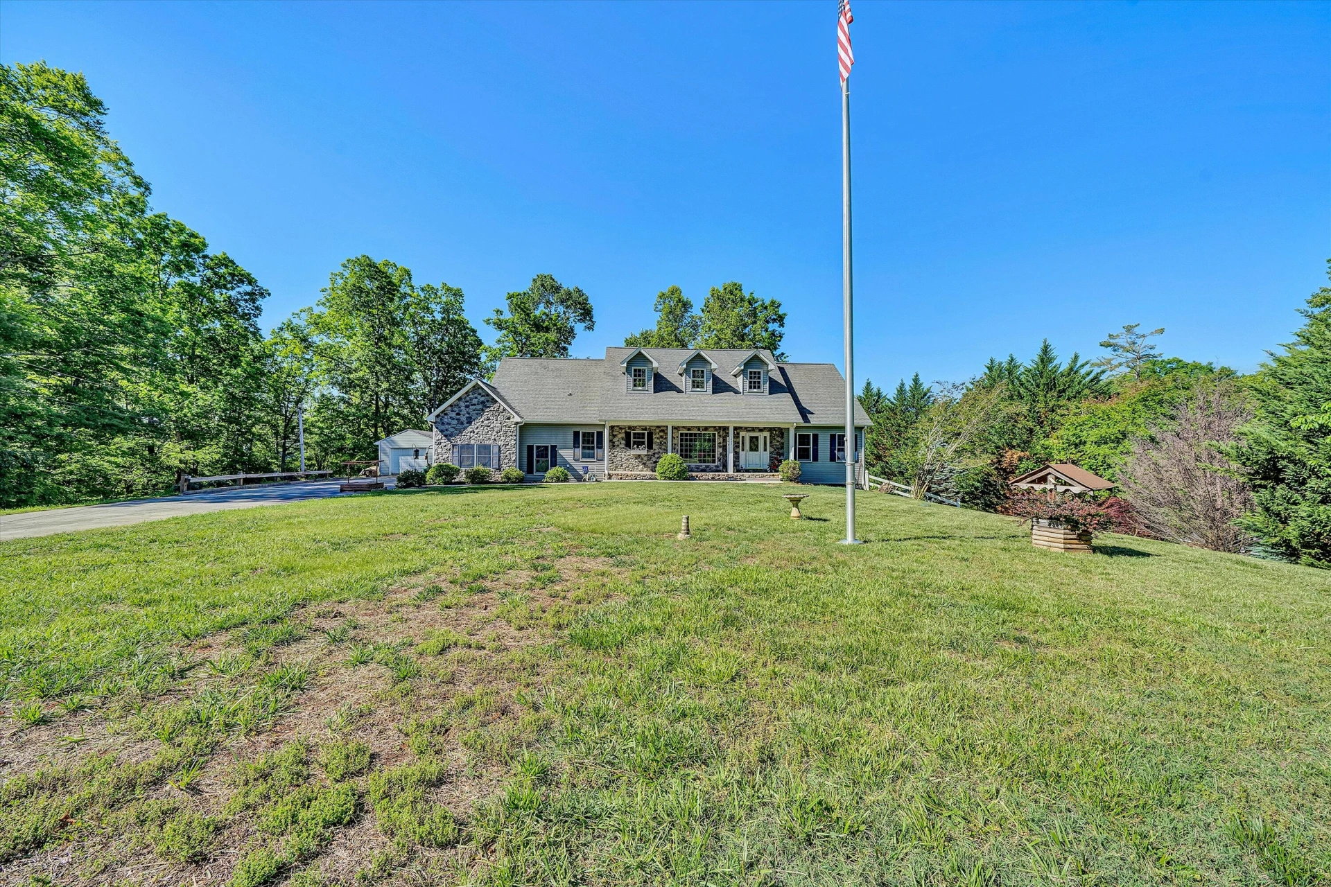 1805 Carroll RD - Photo 53