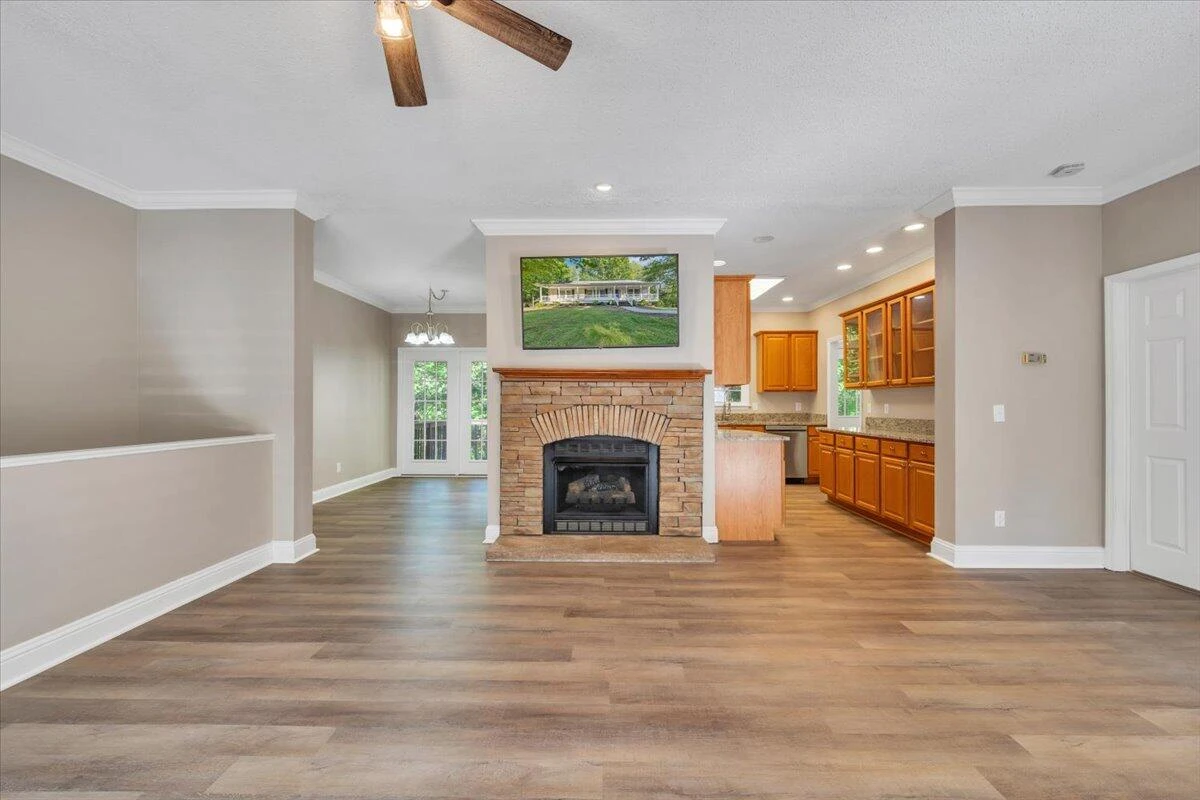 1044 Striper CT - Photo 10