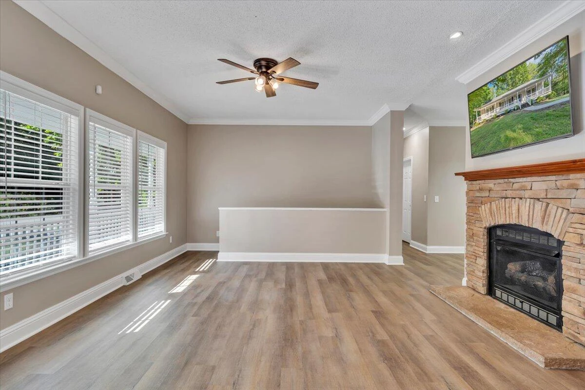 1044 Striper CT - Photo 9